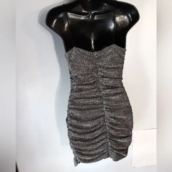 Shein black ruched glitter cami dress - Picture 2 of 4